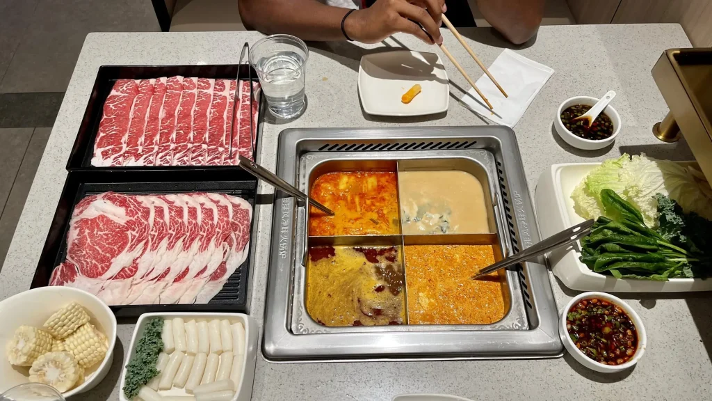 Haidilao Hot Pot در پکن